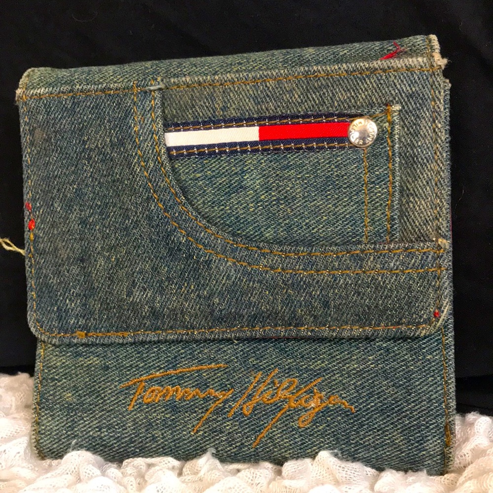 Vintage Mid 2000’s Tommy Hilfiger Denim Wallet